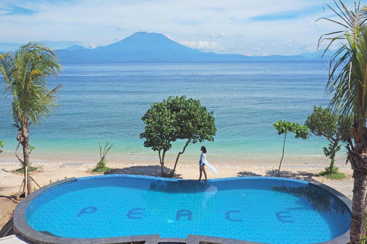 Blue Harbor Beachfront Villas & Resto Ped Exterior foto