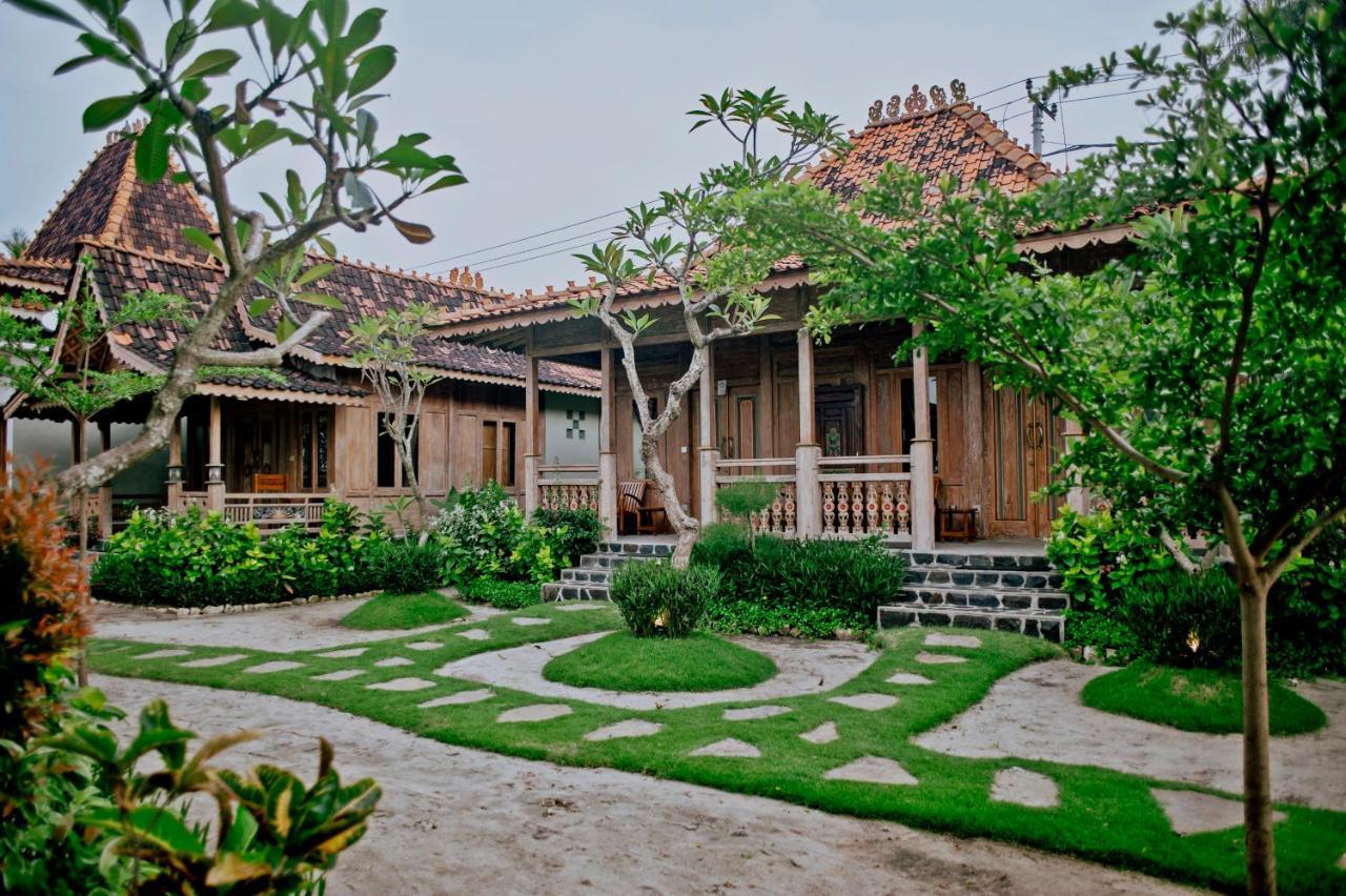 Blue Harbor Beachfront Villas & Resto Ped Exterior foto